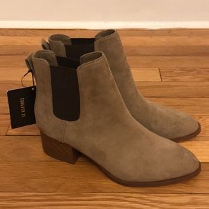 NEW Taupe Chelsea Boots